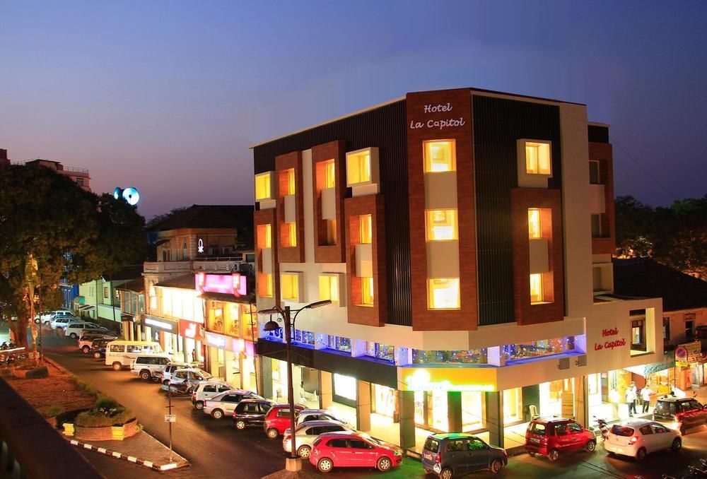 Hotel La Capitol Panaji Zewnętrze zdjęcie